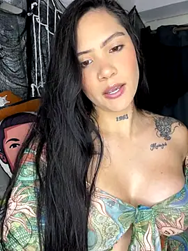 Snapshot of liahouses chatting on October 26, 2025, 1:11 am liahouses online show from October 26, 2025, 1:11 am