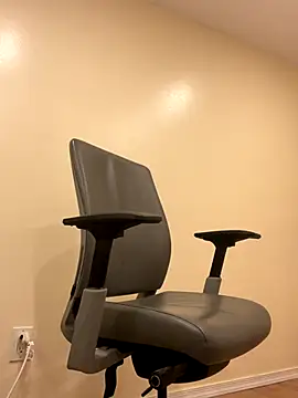 Melvin-92 online show from November 20, 2025, 12:44 am