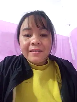 cunconcute online show from December 19, 2025, 6:04 pm