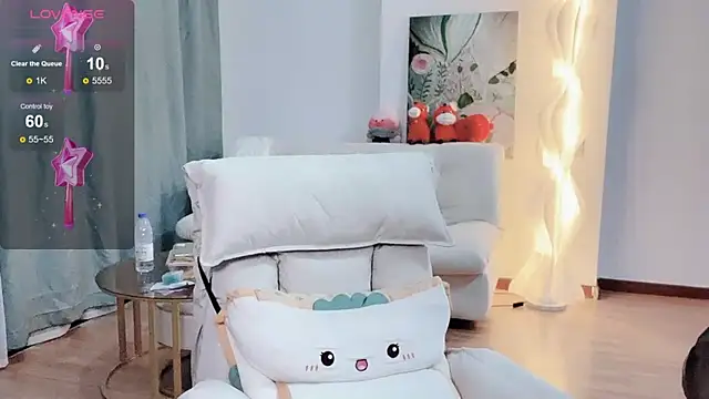 nuan-nuan- online show from January 15, 2026, 9:07 pm