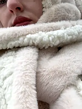 Snapshot of RonnieKiss chatting on November 5, 2025, 6:57 am RonnieKiss online show from November 5, 2025, 6:57 am