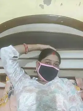 Snapshot of Cute-Charvii chatting on October 14, 2025, 4:24 am Cute-Charvii online show from October 14, 2025, 4:24 am