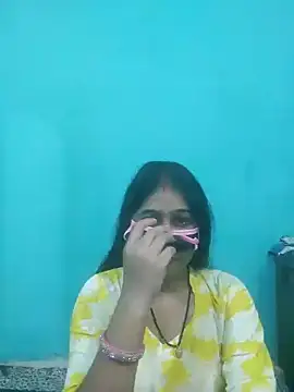 Snapshot of Cute-Charvii chatting on December 3, 2025, 5:37 am Cute-Charvii online show from December 3, 2025, 5:37 am