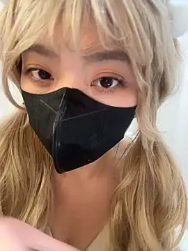 Snapshot of AZ37866 chatting on February 11, 2026, 7:13 am AZ37866 online show from February 11, 2026, 7:13 am