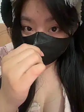 Snapshot of AZ37866 chatting on February 15, 2026, 2:25 pm AZ37866 online show from February 15, 2026, 2:25 pm