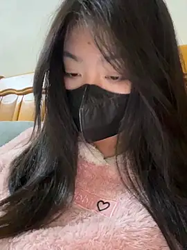 Snapshot of AZ37866 chatting on March 5, 2026, 2:46 pm AZ37866 online show from March 5, 2026, 2:46 pm