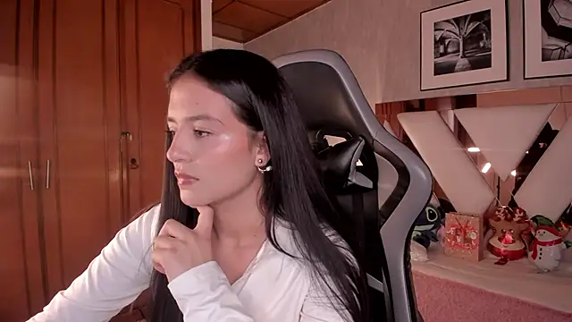 Snapshot of HaathorX chatting on December 14, 2025, 10:14 pm HaathorX online show from December 14, 2025, 10:14 pm