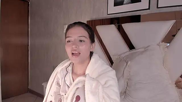 Snapshot of HaathorX chatting on January 12, 2026, 9:25 am HaathorX online show from January 12, 2026, 9:25 am