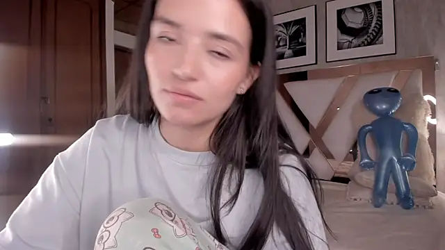 Snapshot of HaathorX chatting on February 9, 2026, 6:50 am HaathorX online show from February 9, 2026, 6:50 am