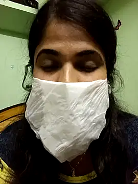 Snapshot of Tamil_Hot_Queen chatting on September 25, 2025, 12:42 pm Tamil Hot Queen online show from September 25, 2025, 12:42 pm
