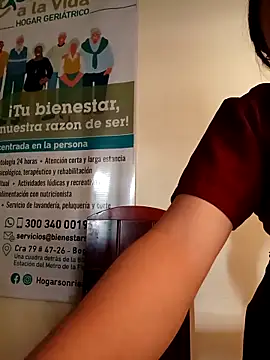 ANDREA-10  online show from December 4, 2025, 1:31 pm