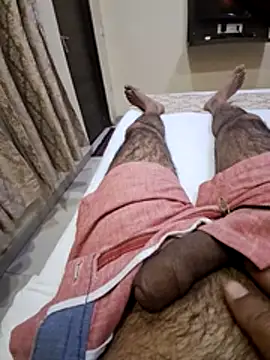 Snapshot of scotchnsoda chatting on February 12, 2026, 3:51 pm scotchnsoda online show from February 12, 2026, 3:51 pm