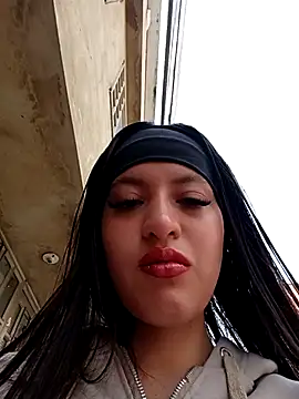 Snapshot of SALOME-28_ chatting on February 7, 2026, 3:05 pm SALOME-28 online show from February 7, 2026, 3:05 pm