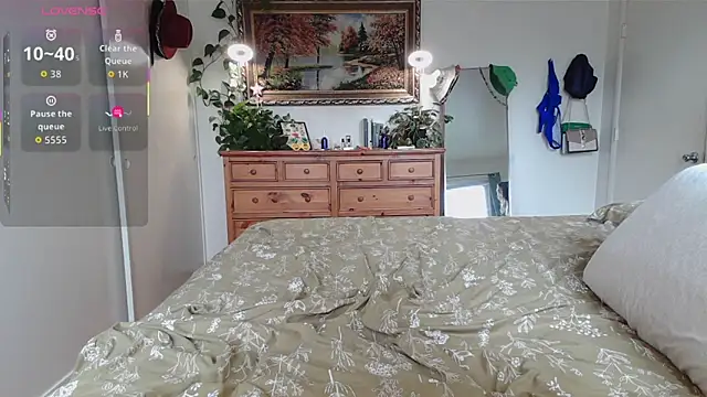 wutangwendy online show from October 13, 2025, 9:59 pm