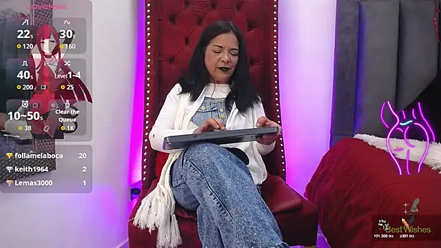 Snapshot of EvaGoddess_ chatting on February 3, 2026, 8:25 pm EvaGoddess online show from February 3, 2026, 8:25 pm