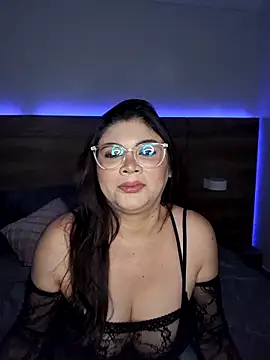 Meli28  online show from October 29, 2025, 12:02 am