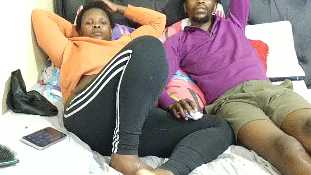 Snapshot of Dandelion_enigman chatting on April 7, 2026, 9:04 pm Dandelion enigman online show from April 7, 2026, 9:04 pm