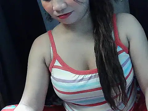 Snapshot of Hot_aya0516 chatting on January 15, 2026, 1:37 pm Hot aya0516 online show from January 15, 2026, 1:37 pm