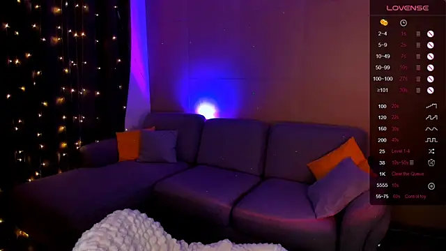 LinaBlossom  online show from February 18, 2026, 8:21 am