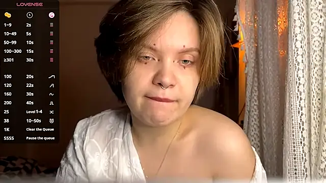 SabrinaFolts online show from October 22, 2025, 3:12 pm