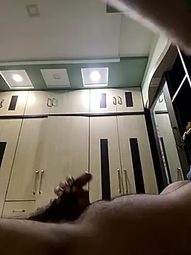 hiii hottea online show from October 10, 2025, 4:55 am