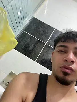 astoperaa online show from March 15, 2026, 1:39 pm