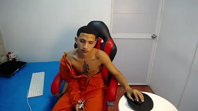 Snapshot of DEIV2_ chatting on November 1, 2025, 4:25 am DEIV2 online show from November 1, 2025, 4:25 am