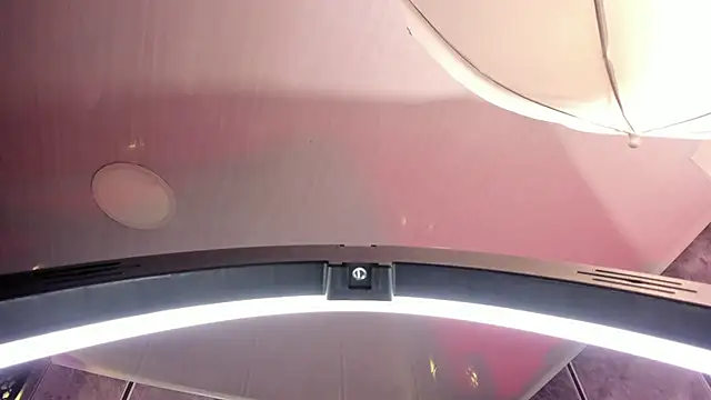 amaraa lewiis online show from September 26, 2025, 12:20 pm