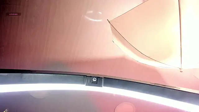 amaraa lewiis online show from October 17, 2025, 12:19 pm