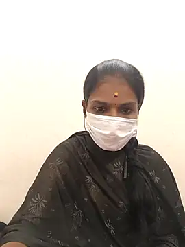 Tamil Yalini12 online show from November 13, 2025, 7:35 pm