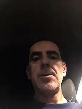 tiago1981pt online show from October 20, 2025, 6:19 pm