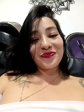Snapshot of _Luna-1 chatting on September 28, 2025, 1:00 am Luna-1 online show from September 28, 2025, 1:00 am