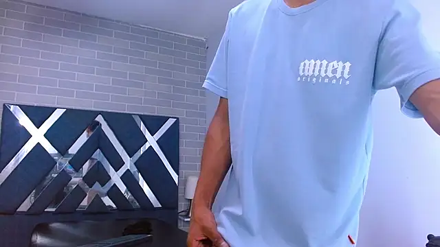 marcus hans  online show from November 12, 2025, 4:40 pm