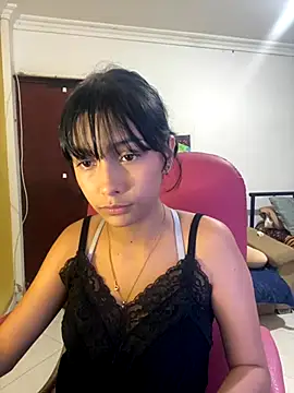 xoxo milk online show from November 28, 2025, 8:55 pm