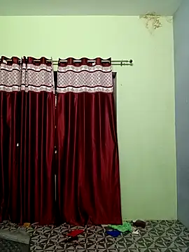 School medam online show from October 6, 2025, 3:53 pm