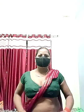 School medam online show from October 7, 2025, 11:24 pm