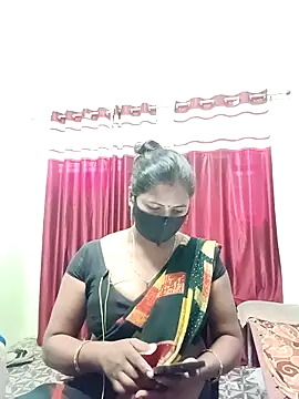 School medam online show from November 29, 2025, 3:42 am