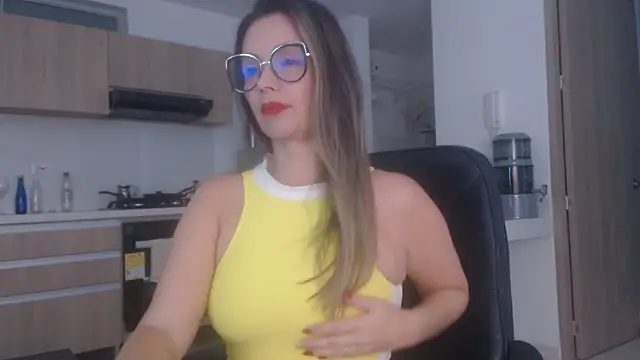 LovePaula online show from June 2, 2026, 11:45 am