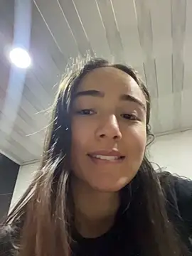 Snapshot of Innerpeace_ chatting on November 9, 2025, 7:28 am Innerpeace online show from November 9, 2025, 7:28 am