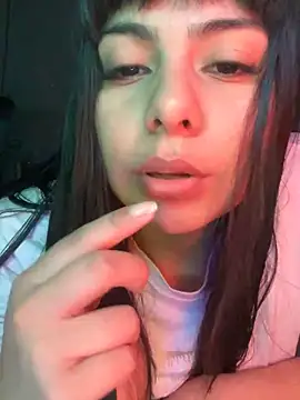 Bulma04 online show from September 25, 2025, 5:22 am