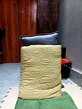 Pipi23  online show from October 21, 2025, 1:17 am