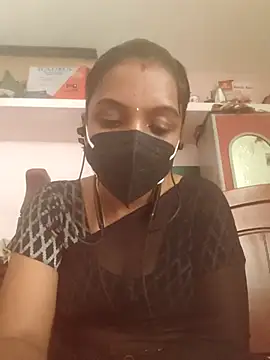 Snapshot of Tamil_Swathi chatting on February 1, 2026, 9:52 am Tamil Swathi online show from February 1, 2026, 9:52 am