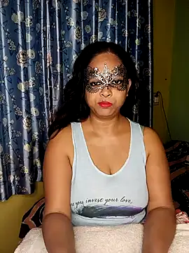 Snapshot of Big_Ass_Nikita chatting on November 16, 2025, 9:15 am Big Ass Nikita online show from November 16, 2025, 9:15 am