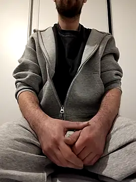 Snapshot of AD_Vu chatting on February 1, 2026, 4:27 pm AD Vu online show from February 1, 2026, 4:27 pm