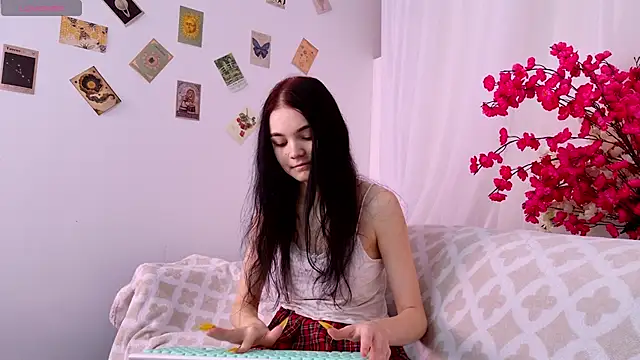  online show from October 25, 2025, 6:21 am