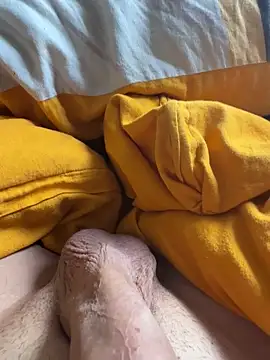 geilerbigdick02 online show from November 1, 2025, 10:06 am