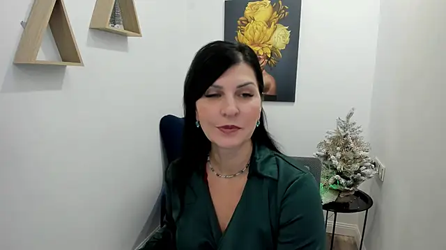 Moon Veloure1 online show from December 4, 2025, 3:05 am