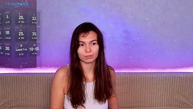 Snapshot of EllaCanny chatting on January 8, 2026, 6:26 am EllaCanny online show from January 8, 2026, 6:26 am