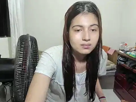 Mirage Sertori online show from November 19, 2025, 2:11 am