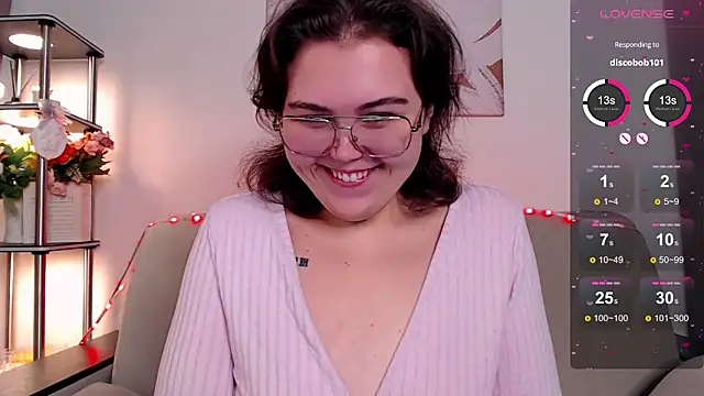 Snapshot of chatting on February 6, 2026, 4:39 am online show from February 6, 2026, 4:39 am